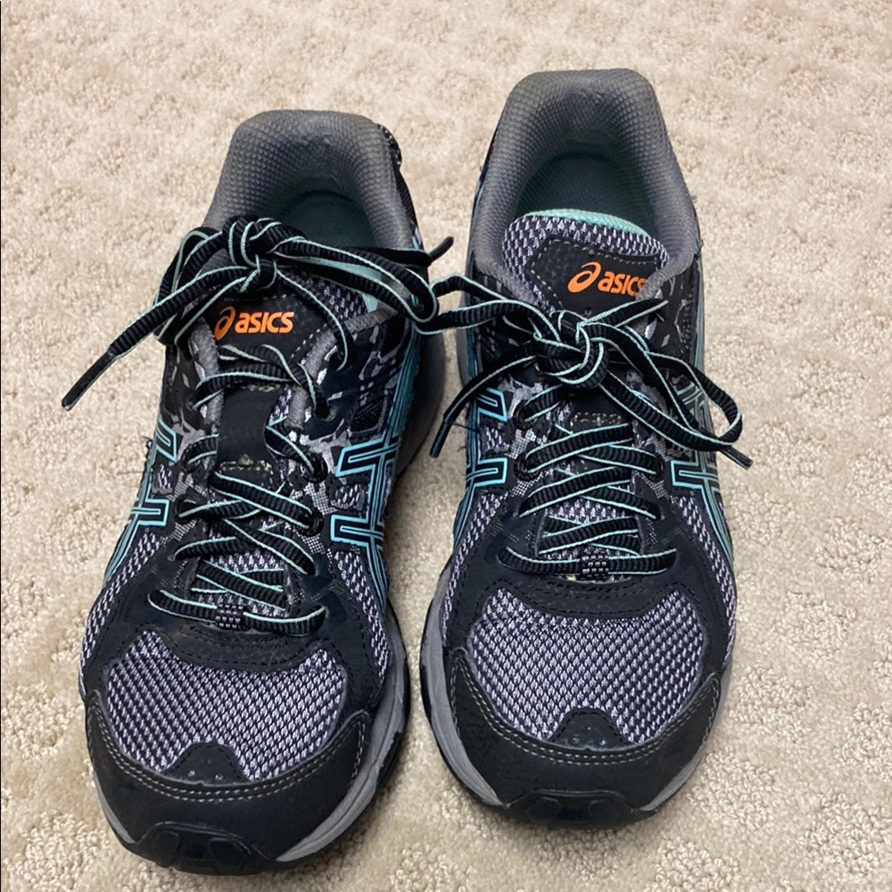 Asics Black and Aqua Athletic Shoes with Mesh Upper. womens 6